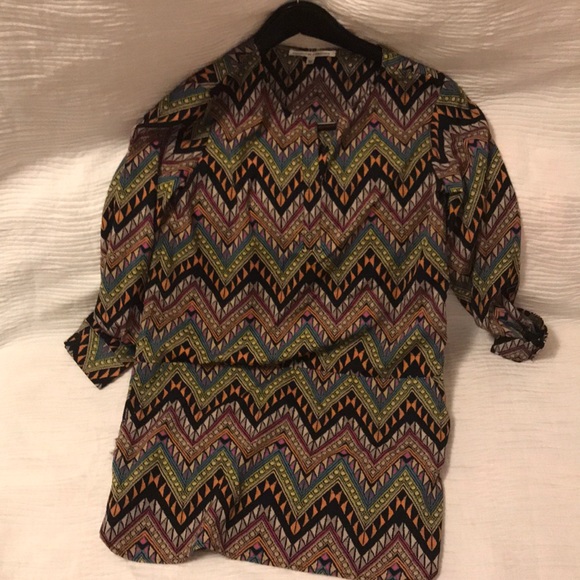 Collective Concepts XS dress with pockets. - Picture 3 of 3